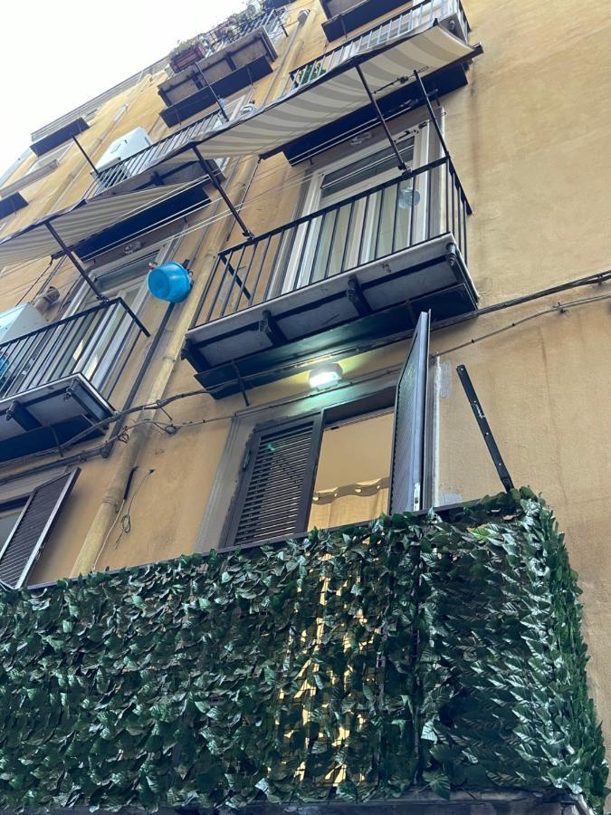 B&B Marika Toledo Neapel Exterior foto